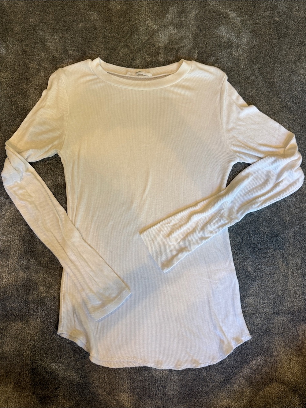 TALULAH Long Sleeve Crewneck Top in Soft White